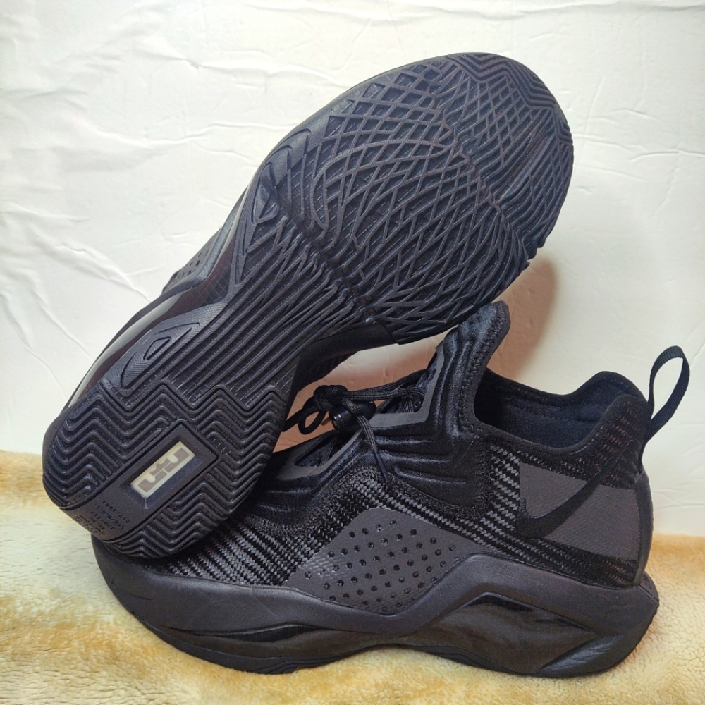 LeBron Soldier 14 All Black High Top Mens Basketball ShoeMen's Sz 11